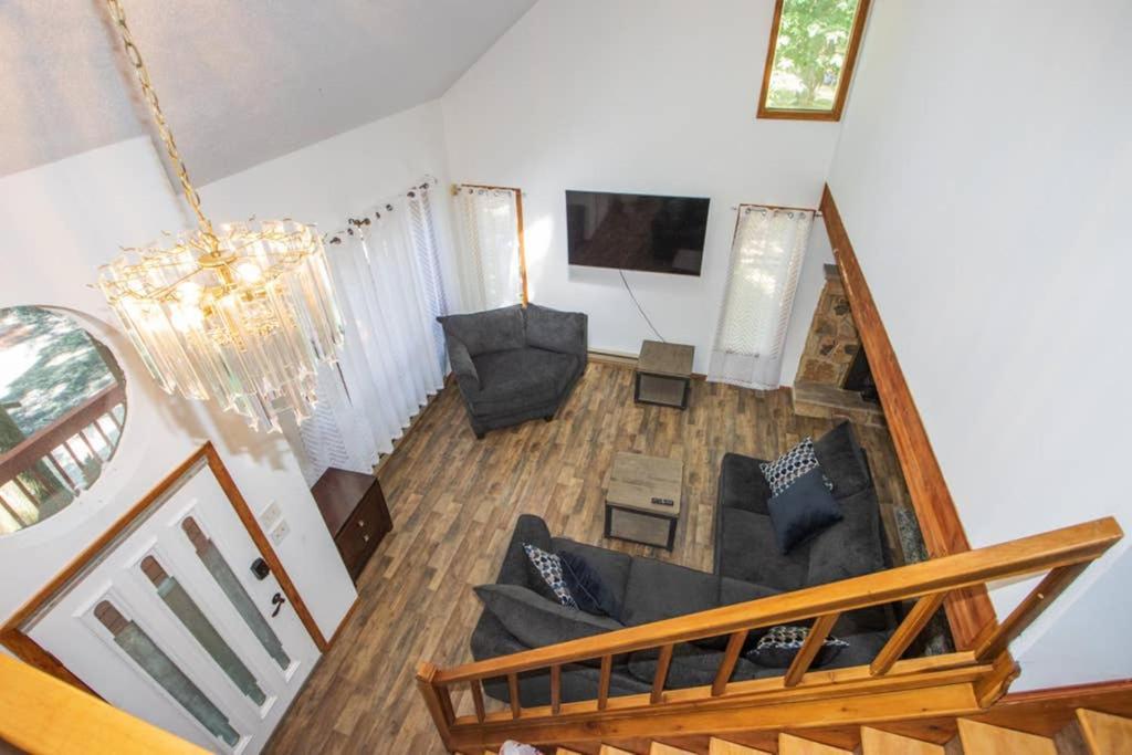 Entire 3 Bedroom Adventure Chalet, Near The Best Of The Poconos East Stroudsburg Eksteriør bilde